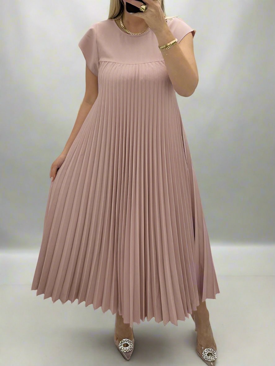 Plissiertes langes Sommerkleid