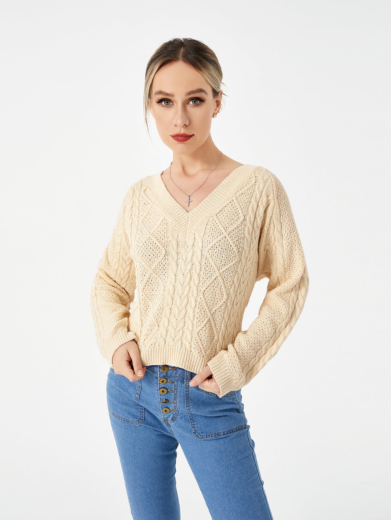 Lässiger Stretch-Pullover mit V-Ausschnitt