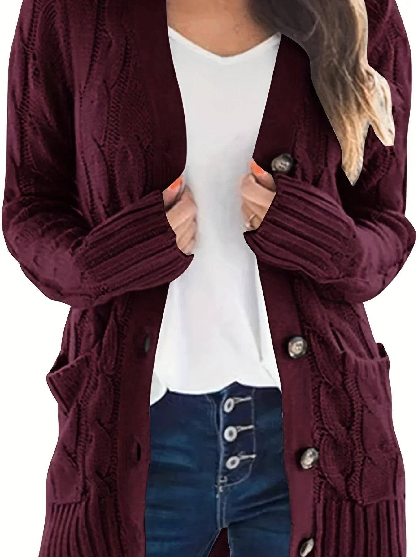 Gemütliche Damen-Strickjacke mit Knöpfen