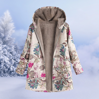 Einzigartiges Damen-Blumenoutfit für den Winter