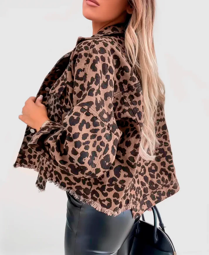 Elegante Damenjacke mit Leopardenmuster-Akzent