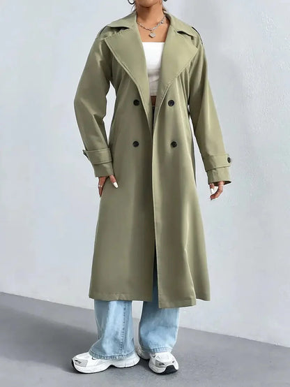 Eleganter doppelreihiger Trenchcoat mit Reverskragen für stilvolle Herbstlooks