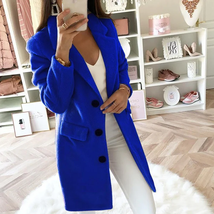 Eleganter langer Blazer mit tailliertem Schnitt