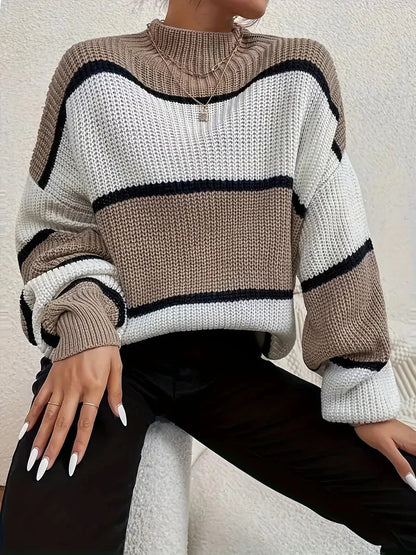 Eleganter Strickpullover mit hohem Ausschnitt und langen Ärmeln