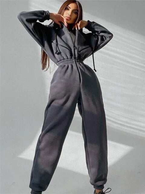 Eleganter Winter-Jumpsuit: Stilvoll und Warm durch die kalte Jahreszeit