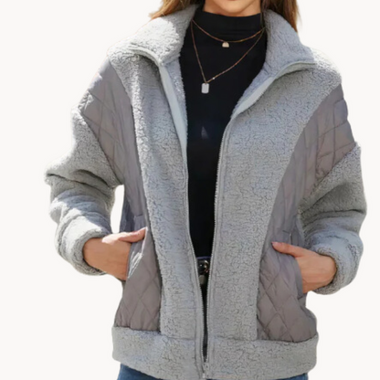 Kuschelige Damen-Steppjacke aus weichem Sherpa für kalte Tage