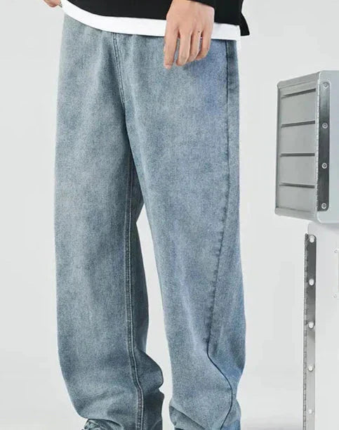 Lässige weit geschnittene Jeans für einen modernen Look