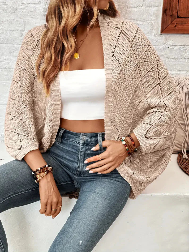 Luftiger Strick-Cardigan mit Cut-Outs und offener Vorderseite für stilvolle Sommerlooks