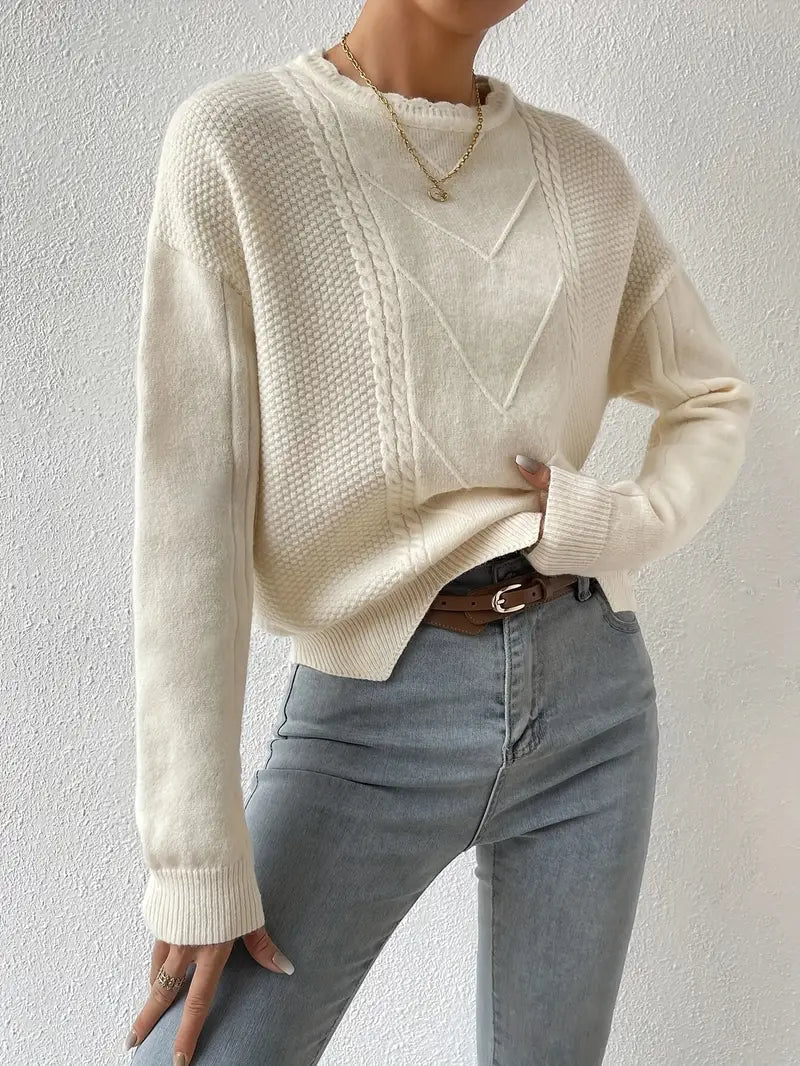 Schicker Wellenstrick-Pullover mit Rundhalsausschnitt und langen Ärmeln für modische Winterlooks