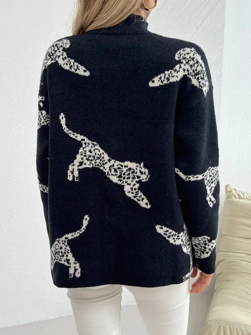 Stylischer Leopardenmuster-Winterpulli mit hohem Kragen