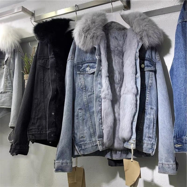 Trendige Jeansjacke für jeden Anlass - stilvoll und bequem