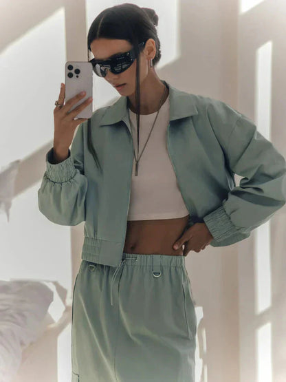 Trendige Mint-Kurzjacke für stilvolle Looks