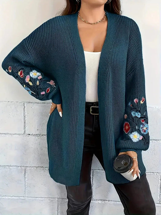 Übergroße Strickjacke mit Blumenmuster – Stylisch, Warm und Ideal für Die Kühle Jahreszeit