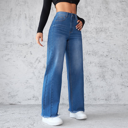 Weit geschnittene Jeans mit hoher Taille und weitem Bein